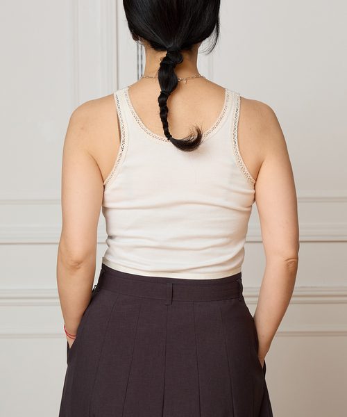 IENA LA BOUCLE（イエナラブークル）の「IENA LA BOUCLE テレコレースコンビタンクトップ（タンクトップ・レディース・ホワイト/サックスブルー/ブラック・FREE）」の17枚目の写真