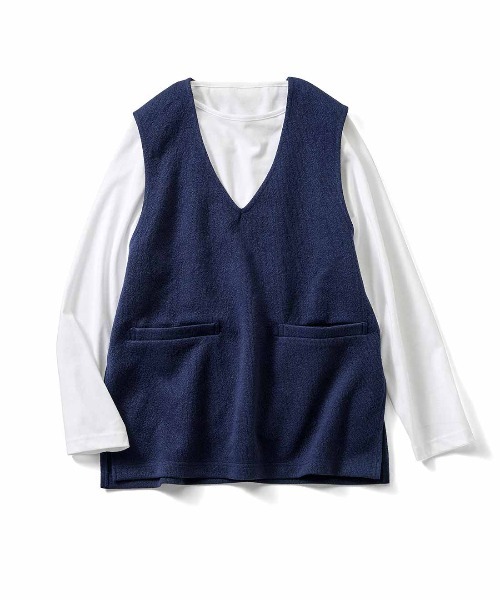 IEDIT（イディット）の「ＩＥＤＩＴ　ざぶざぶ洗えるふくれジャカードのカットソージレとロングＴシャツセット〈ネイビー〉（その他トップス・レディース・ネイビー・L/M/3L/LL/S）」の2枚目の写真