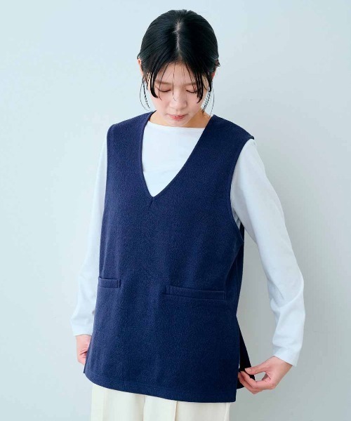 IEDIT（イディット）の「ＩＥＤＩＴ　ざぶざぶ洗えるふくれジャカードのカットソージレとロングＴシャツセット〈ネイビー〉（その他トップス・レディース・ネイビー・L/M/3L/LL/S）」の6枚目の写真