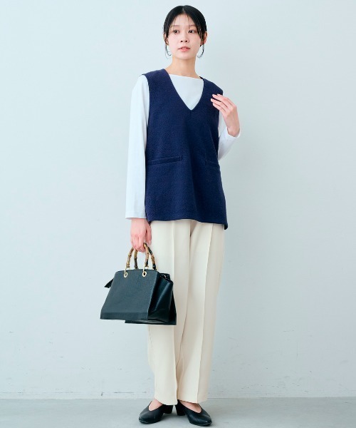 IEDIT（イディット）の「ＩＥＤＩＴ　ざぶざぶ洗えるふくれジャカードのカットソージレとロングＴシャツセット〈ネイビー〉（その他トップス・レディース・ネイビー・L/M/3L/LL/S）」の3枚目の写真