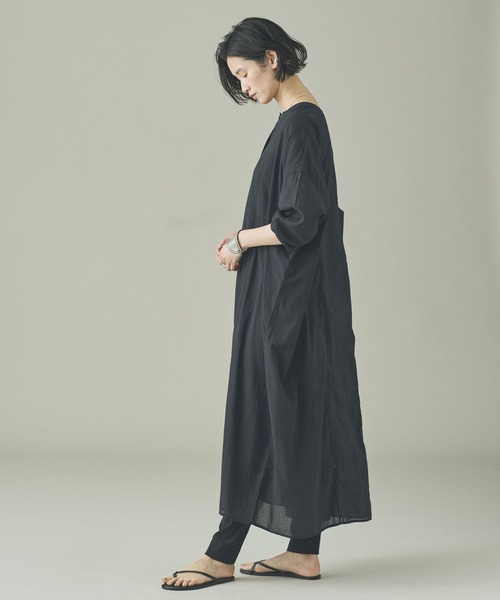 Curensology（カレンソロジー）の「Curensology(カレンソロジー)/カディコットンオーバーワンピース（ワンピース・レディース・ブラック/ホワイト・FREE）」の14枚目の写真