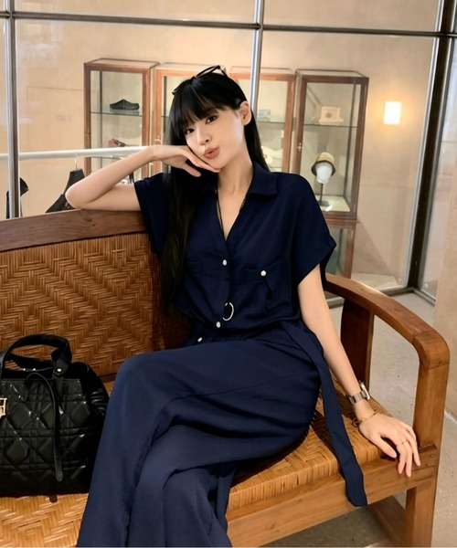Aelina(エリナ)の「Vネック半袖シャツ ワイドパンツセットアップ(セットアップ・レディース・ネイビー・S/M/L)」の5枚目の写真