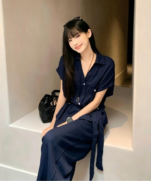Aelina(エリナ)の「Vネック半袖シャツ ワイドパンツセットアップ(セットアップ・レディース・ネイビー・S/M/L)」の6枚目の写真