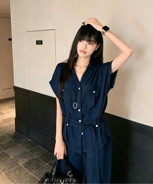 Aelina(エリナ)の「Vネック半袖シャツ ワイドパンツセットアップ(セットアップ・レディース・ネイビー・S/M/L)」の8枚目の写真