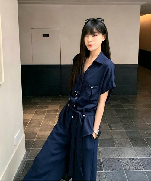 Aelina(エリナ)の「Vネック半袖シャツ ワイドパンツセットアップ(セットアップ・レディース・ネイビー・S/M/L)」の10枚目の写真