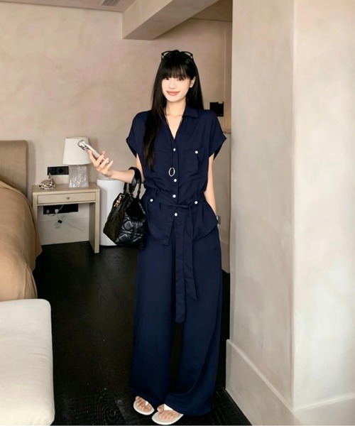 Aelina(エリナ)の「Vネック半袖シャツ ワイドパンツセットアップ(セットアップ・レディース・ネイビー・S/M/L)」の13枚目の写真