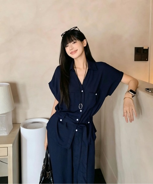 Aelina(エリナ)の「Vネック半袖シャツ ワイドパンツセットアップ(セットアップ・レディース・ネイビー・S/M/L)」の16枚目の写真