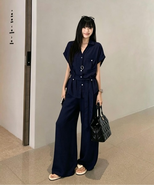 Aelina(エリナ)の「Vネック半袖シャツ ワイドパンツセットアップ(セットアップ・レディース・ネイビー・S/M/L)」の22枚目の写真