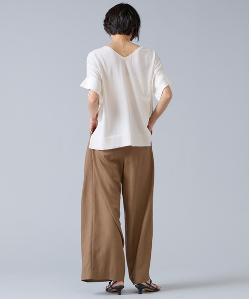 Liesse（リエス）の「【定番】袖サテンニット（ニット/セーター・レディース・ブラック/ホワイト・FREE）」の6枚目の写真