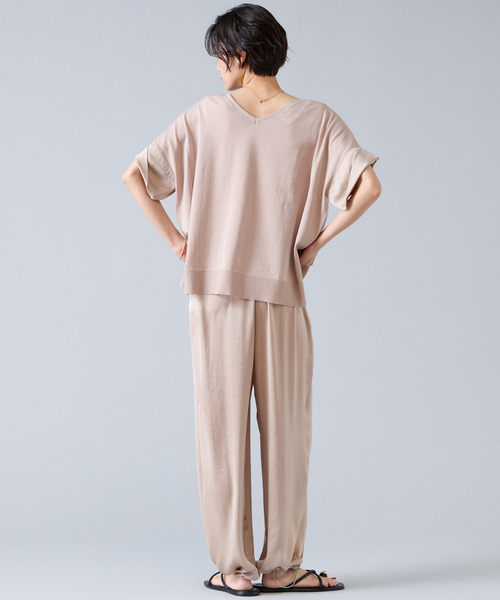 Liesse（リエス）の「【定番】袖サテンニット（ニット/セーター・レディース・ブラック/ホワイト・FREE）」の12枚目の写真