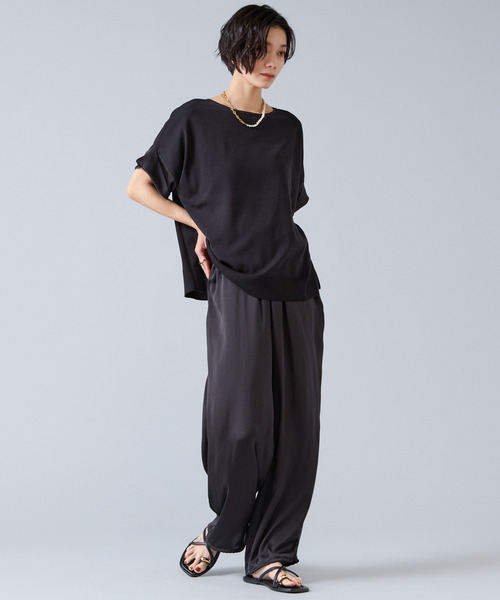 Liesse（リエス）の「【定番】袖サテンニット（ニット/セーター・レディース・ブラック/ホワイト・FREE）」の15枚目の写真