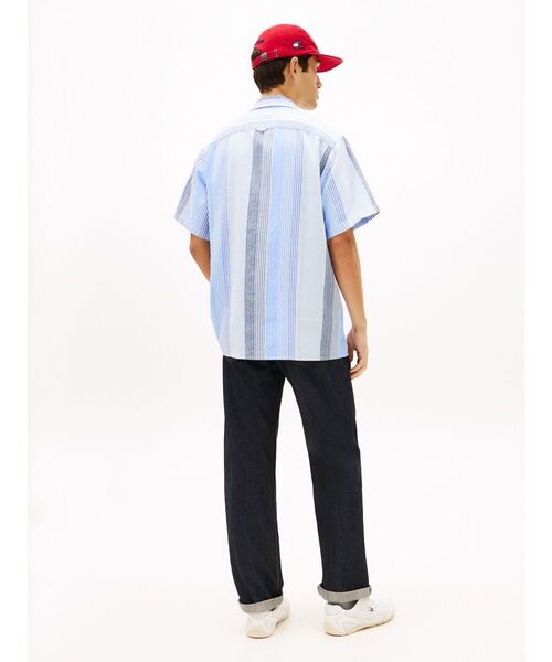 tommy jeans（トミー ジーンズ）の「リラックスストライプショートスリーブシャツ（シャツ/ブラウス・メンズ・ライトブルー・LARGE/X-LARGE/SMALL/MEDIUM）」の3枚目の写真