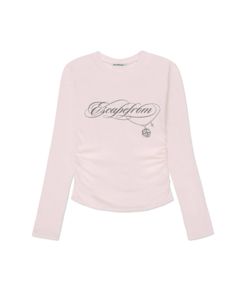 ESCAPEFROM（エスケープフロム）の「ESCF チェーンプリントスリムフィットシャーリングロングスリーブ [4色]（Tシャツ/カットソー・レディース・ピンク/ブラウン/ブラック/アイボリー・MEDIUM）」の7枚目の写真