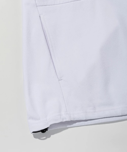+phenix(プラスフェニックス)の「【+phenix / プラスフェニックス】DRAWSTRING S/S TEE 吸水速乾性 UVカット 裾ドローコード仕様 ビッグシルエット Tシャツ(Tシャツ/カットソー・メンズ・ブラック/ホワイト・X-LARGE/LARGE/MEDIUM)」の9枚目の写真