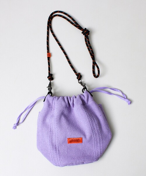 UNIVERSAL OVERALL(ユニバーサルオーバーオール)の「【UNIVERSAL OVERALL】Summer knit purse(ショルダーバッグ・メンズ・オレンジ/ラベンダー/オフホワイト/サックスブルー/ブラック・FREE)」の4枚目の写真