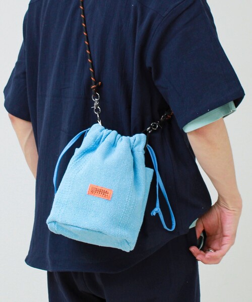 UNIVERSAL OVERALL(ユニバーサルオーバーオール)の「【UNIVERSAL OVERALL】Summer knit purse(ショルダーバッグ・メンズ・オレンジ/ラベンダー/オフホワイト/サックスブルー/ブラック・FREE)」の17枚目の写真