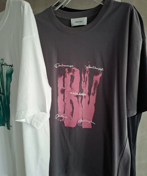 WESTBOY(ウエストボーイ)の「ストリート グラフィックプリント オーバーサイズ ハーフスリーブTシャツ WO26S8TP06(Tシャツ/カットソー・メンズ・グレー/ブラック/ホワイト・M/L/XL)」の8枚目の写真