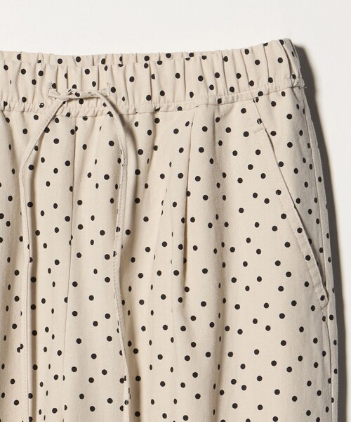 green label relaxing(グリーンレーベルリラクシング)の「BREEZE LINEN ブリーズリネン ワイド パンツ オフホワイト ドット(その他パンツ・レディース・オフホワイト/その他1・SHORT/34/44/40/38/42/TALL/36)」の22枚目の写真