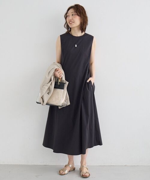 le.coeur blanc（ルクールブラン）の「【撥水・UV・接触冷感】ノースリワンピース（ワンピース・レディース・ライトピンク/ブラック/カーキオリーブ・38）」の2枚目の写真
