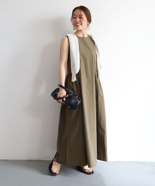 le.coeur blanc（ルクールブラン）の「【撥水・UV・接触冷感】ノースリワンピース（ワンピース・レディース・ライトピンク/ブラック/カーキオリーブ・38）」の16枚目の写真