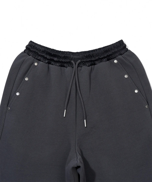 YOUHEE(ユヒ)の「YOUHEETIC HOTFIX SWEATPANTS_CHARCOAL(スウェットパンツ・レディース・その他・FREE)」の4枚目の写真