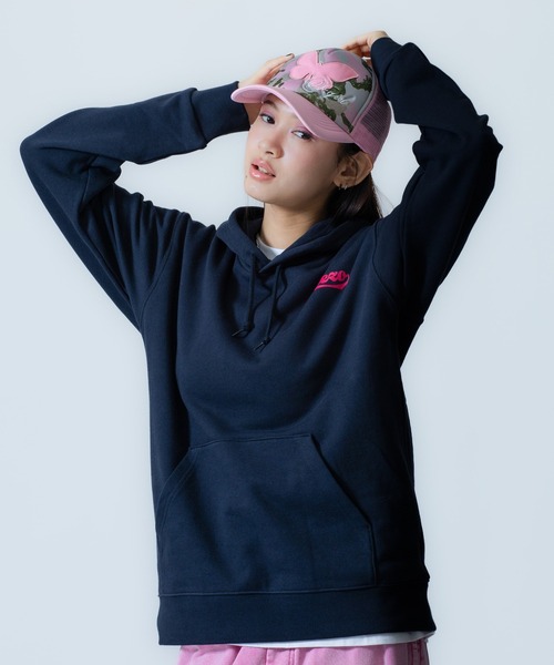 X-girl SPORTS(エックスガールスポーツ)の「CRZ O WE FAN GOODS SWEAT HOODIE/セレッソ大阪ヤンマーレディース(スウェット・メンズ・ネイビー/グレー・X-LARGE/LARGE/MEDIUM/SMALL/XX-LARGE)」の18枚目の写真