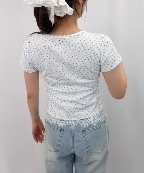 frunco（フランコ）の「【ZOZOTOWN限定】小花柄ヘンリーネックT（Tシャツ/カットソー・レディース・グレー/アイボリー/ネイビー/ホワイト・FREE）」の13枚目の写真