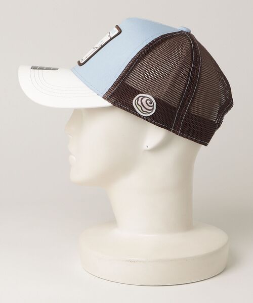 Lafayette（ラファイエット）の「サンリオ シナモロール メッシュキャップ［CNM-MCP01 SANRIO CINNAMOROLL WAPPEN MESH CAP］（キャップ・メンズ・ライトブルー・ONE SIZE）」の3枚目の写真