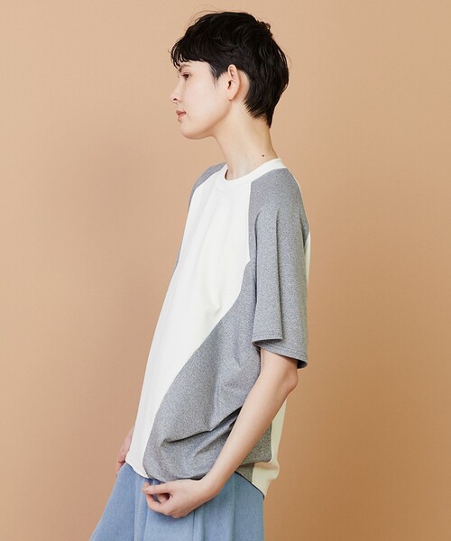 FRAPBOIS(フラボア)の「クールスムース カットソー(Tシャツ/カットソー・レディース・ブラック/オフホワイト・1/2)」の3枚目の写真