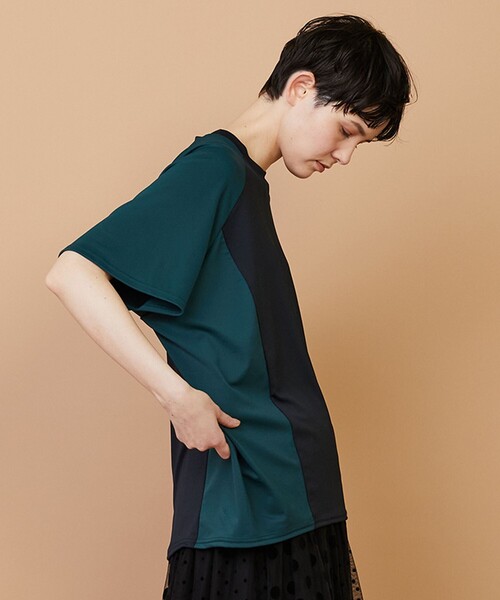 FRAPBOIS(フラボア)の「クールスムース カットソー(Tシャツ/カットソー・レディース・ブラック/オフホワイト・1/2)」の12枚目の写真