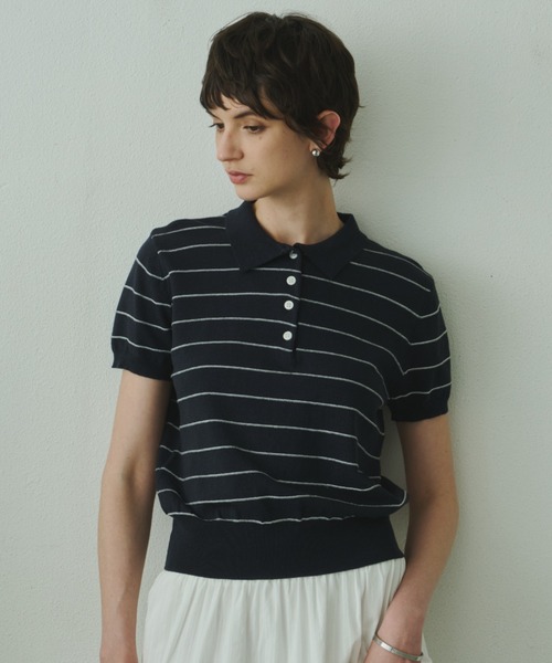 Plumel(プルメル)の「Border Summer Polo Knit / ボーダーサマーポロニット(その他トップス・レディース・ネイビー/アイボリー・MEDIUM)」の5枚目の写真