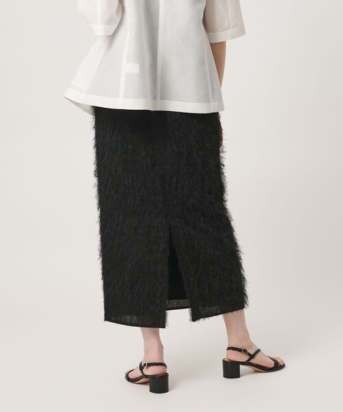 UNITED ARROWS（ユナイテッドアローズ）の「フリンジ タイトスカート（スカート・レディース・ホワイト/ブラック・38/36）」の6枚目の写真
