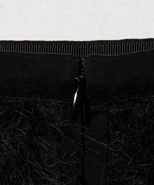 UNITED ARROWS（ユナイテッドアローズ）の「フリンジ タイトスカート（スカート・レディース・ホワイト/ブラック・38/36）」の22枚目の写真