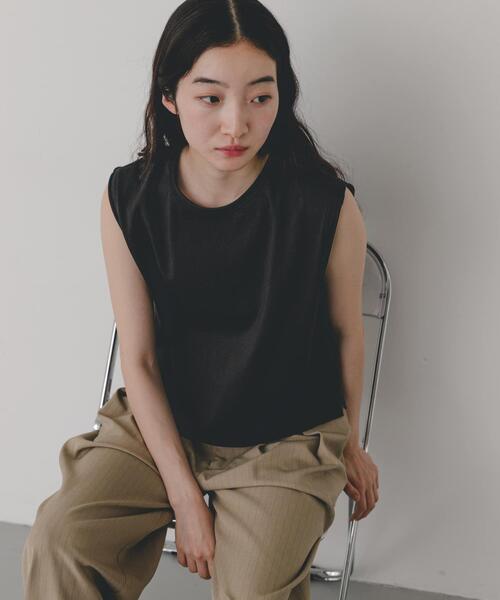 SENSE OF PLACE by URBAN RESEARCH(センスオブプレイスバイアーバンリサーチ)の「『汗ジミ防止』SKINProofノースリーブロールTシャツ(タンクトップ・レディース・レッド/グレー/ブラック/オフホワイト・ONE)」の15枚目の写真