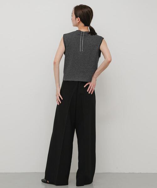 SENSE OF PLACE by URBAN RESEARCH(センスオブプレイスバイアーバンリサーチ)の「『汗ジミ防止』SKINProofノースリーブロールTシャツ(タンクトップ・レディース・レッド/グレー/ブラック/オフホワイト・ONE)」の8枚目の写真