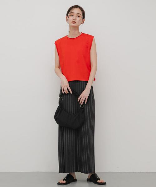 SENSE OF PLACE by URBAN RESEARCH(センスオブプレイスバイアーバンリサーチ)の「『汗ジミ防止』SKINProofノースリーブロールTシャツ(タンクトップ・レディース・レッド/グレー/ブラック/オフホワイト・ONE)」の16枚目の写真