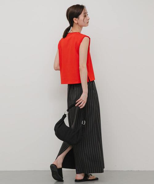 SENSE OF PLACE by URBAN RESEARCH(センスオブプレイスバイアーバンリサーチ)の「『汗ジミ防止』SKINProofノースリーブロールTシャツ(タンクトップ・レディース・レッド/グレー/ブラック/オフホワイト・ONE)」の17枚目の写真