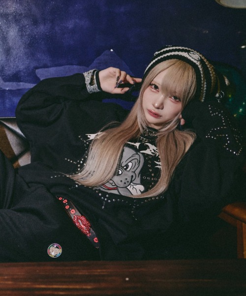 GALFY(ガルフィー)の「【GALFY】鋲中毒スウェット / 【ガルフィー】スタッズ付きスウェット(スウェット・メンズ・チャコール/ブラック/ライトグレー・L/XL)」の7枚目の写真