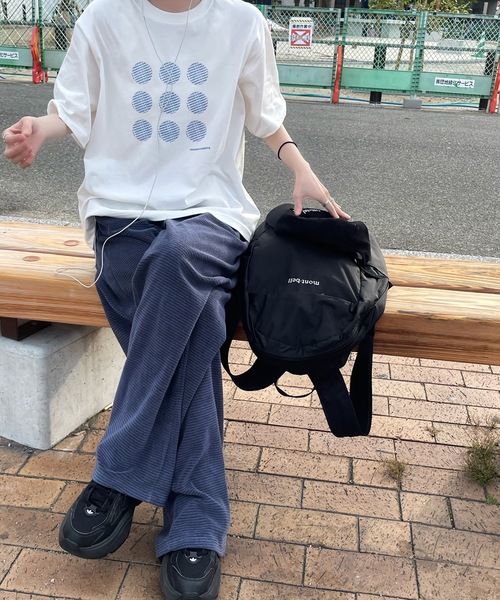 UNDERSTATEMENTs(アンダーステイトメント)の「【ユニセックス】サークルロゴアソートTシャツ(Tシャツ/カットソー・メンズ・ホワイト系/ホワイト系その他・MEDIUM/LARGE)」の13枚目の写真