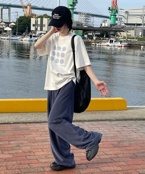 UNDERSTATEMENTs(アンダーステイトメント)の「【ユニセックス】サークルロゴアソートTシャツ(Tシャツ/カットソー・メンズ・ホワイト系/ホワイト系その他・MEDIUM/LARGE)」の18枚目の写真