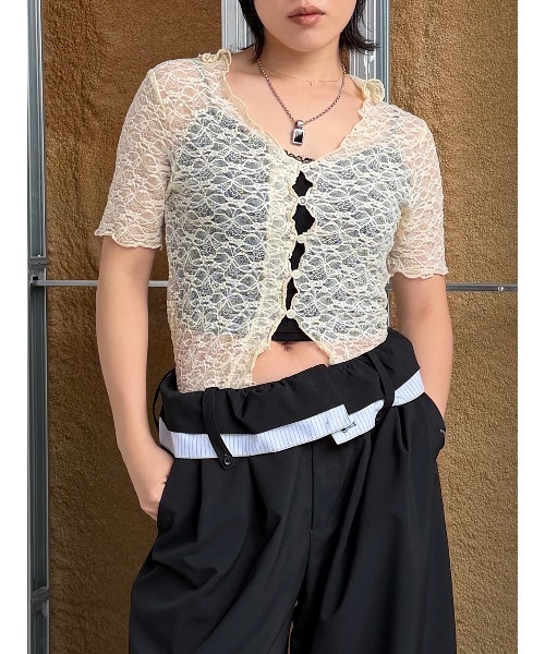 ELCHELE（エルチェレ）の「LACE SKIPPER TOP（シャツ/ブラウス・レディース・サックスブルー/クリーム/ブラック・FREE）」の3枚目の写真