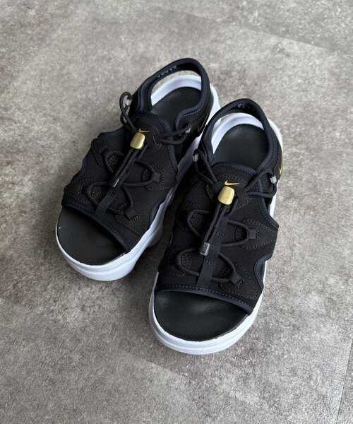 DouDou(ドゥドゥ)の「ナイキ WMNS AIR MAX KOKO SANDAL(サンダル・レディース・ブラック・24cm/23cm)」の9枚目の写真