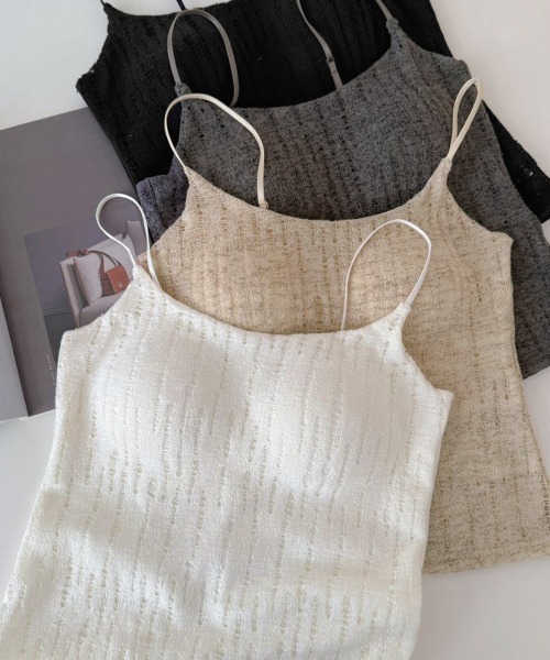 Miniministore(ミニミニストア)の「カップ付きキャミソール縦透かし編みキャミ(キャミソール・レディース・ダークグレー/ブラック/ホワイト/ベージュ・FREE)」の11枚目の写真
