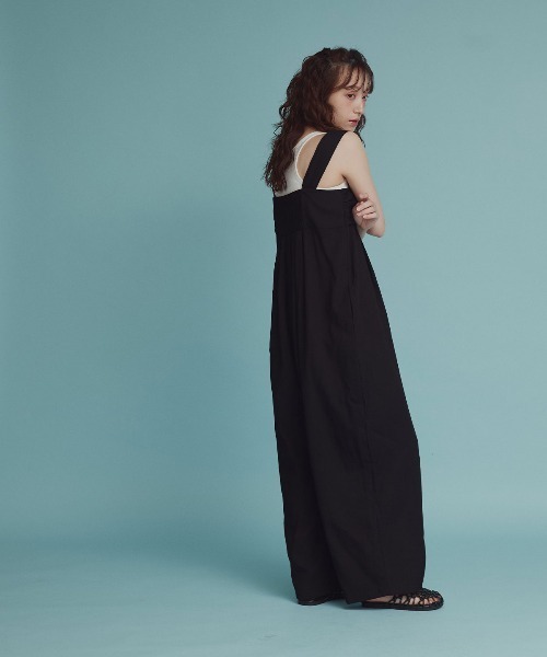 W:Huku(フーク)の「フロント クロス オールインワン(つなぎ/オールインワン・レディース・バーガンディー/ブラック・M)」の13枚目の写真