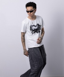 VI E DIT（ヴィエディット）の「Pierced Heart Stone Tee/ピースハートストーンTシャツ（Tシャツ/カットソー）」