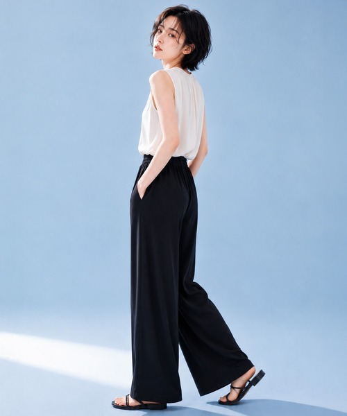 by LEGNA(バイレグナ)の「COOLIFY+冷感リネン風落ち感ワイドパンツ(その他パンツ・レディース・ブラック/ベージュ・LARGE/MEDIUM)」の12枚目の写真