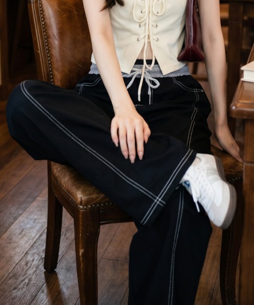 umune（ウムネ）の「ワイドパンツ イージー 配色ステッチ ウエストゴム ドローストリング ゆったり 大人カジュアル 秋 冬（その他パンツ・レディース・ブラック/インディゴブルー・L/M）」の7枚目の写真