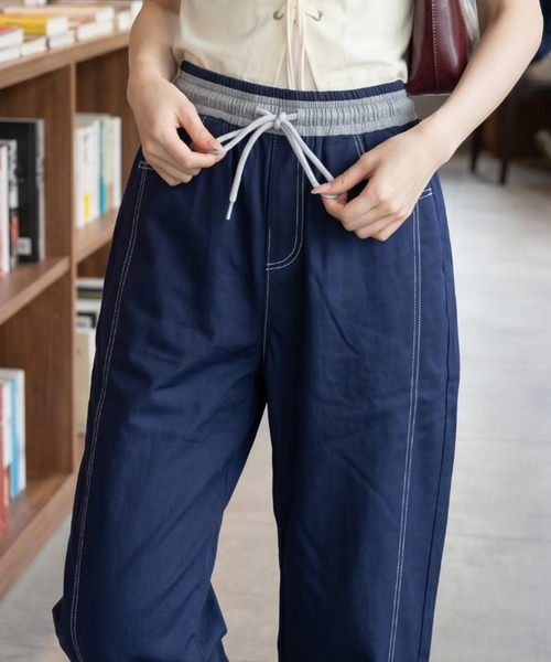umune（ウムネ）の「ワイドパンツ イージー 配色ステッチ ウエストゴム ドローストリング ゆったり 大人カジュアル 秋 冬（その他パンツ・レディース・ブラック/インディゴブルー・L/M）」の5枚目の写真