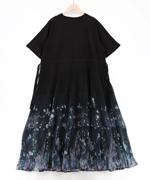 iS ScoLar(イズスカラー)の「562244:天竺xプリーツシフォン 貝殻柄グラデワンピース(ワンピース・レディース・アイボリー/ブラック・M)」の12枚目の写真