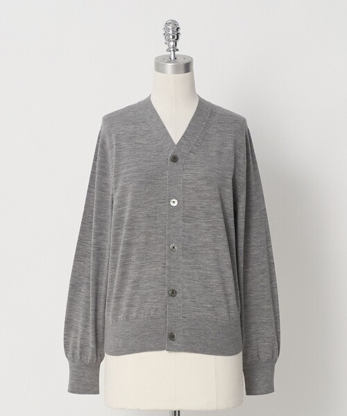 LOEFF(ロエフ)の「<LOEFF>16ゲージ Vネック カーディガン(カーディガン/ボレロ・レディース・コバルトブルー/グレー系/ネイビー・FREE)」の12枚目の写真